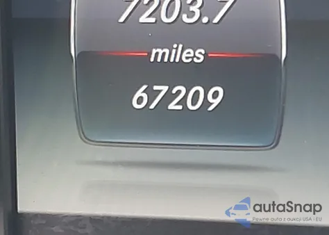 2018 Mercedes-Benz C 300 4Matic из США, поврежденный, VIN WDDWF4KB4JR396919